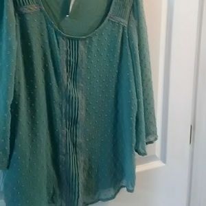 Lauren Conrad teal dressy shirt